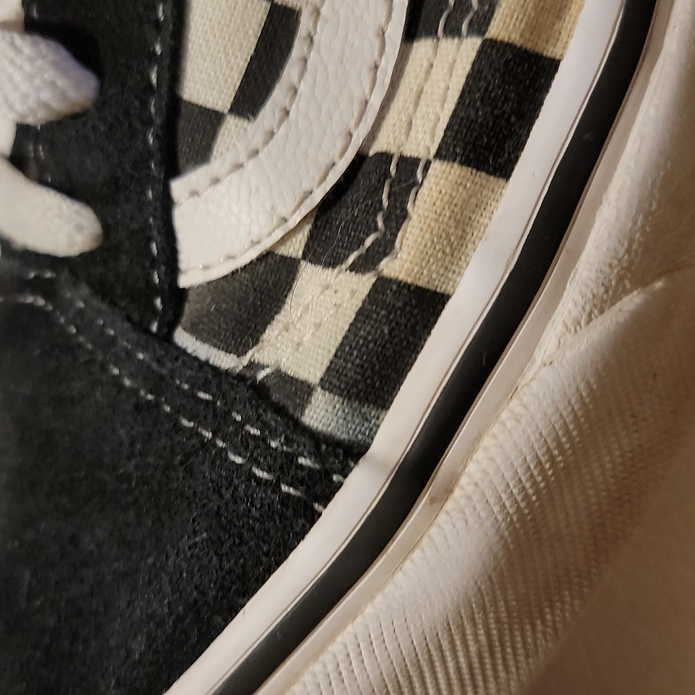 Vans - Picture 6 of 6